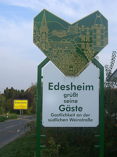 Orteingangsschild von Edesheim